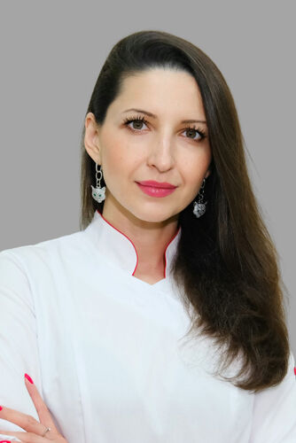 Чернякова Анна Леонидовна